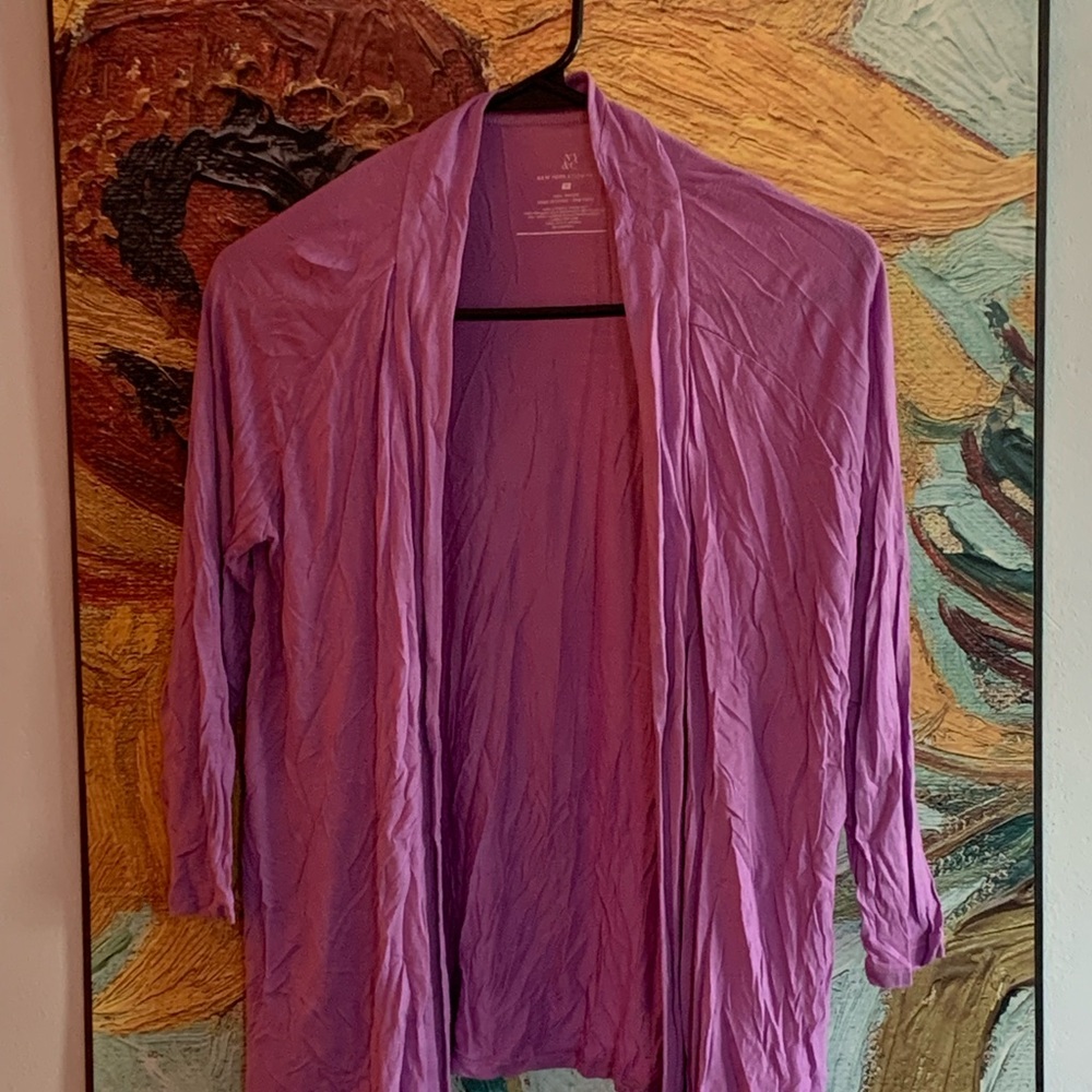 Light weight cardigan